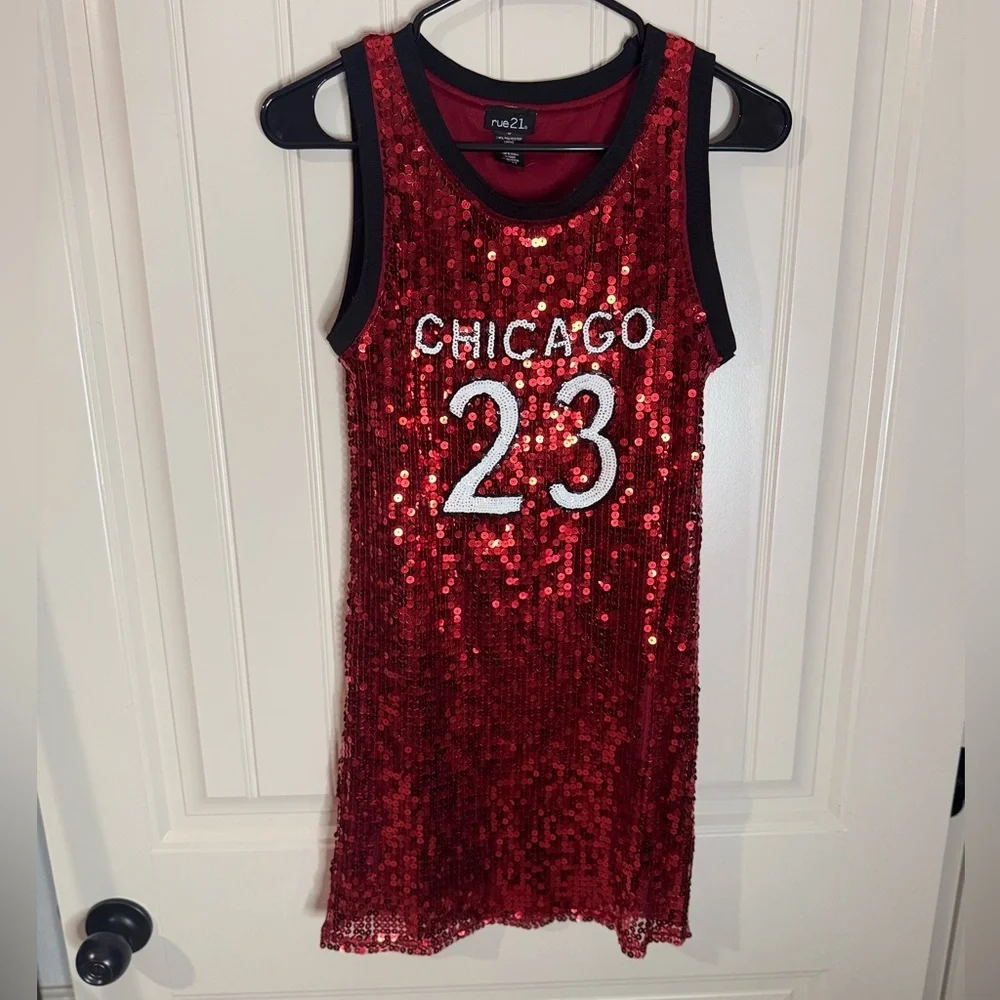 2/for $20 🪩 RUE21 Sparkling Red Chicago Sequins Jersey Dress (Size Small)